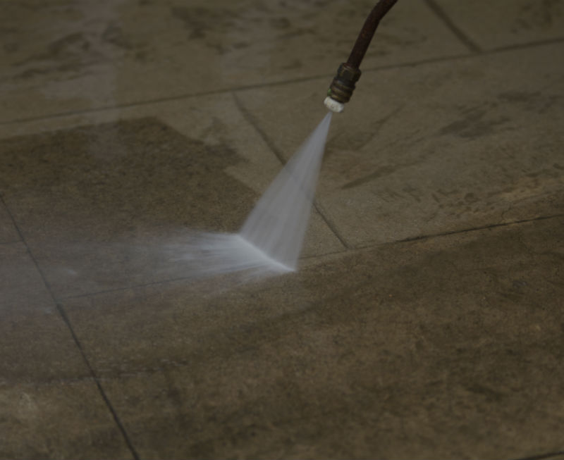 power washing pavementjpg dark
